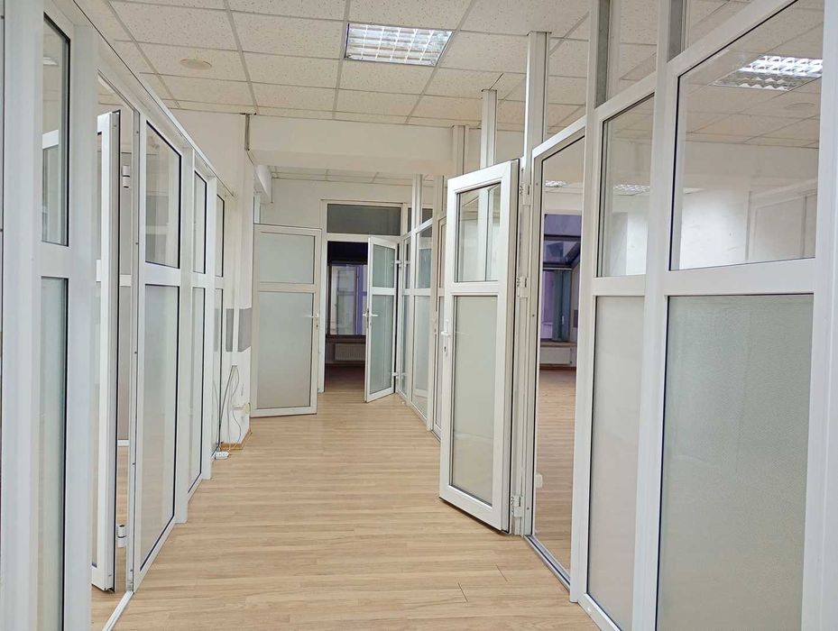 Офіс з кухнею і цілодобовим доступом, 168 кв/м, вул.С.Стрільців