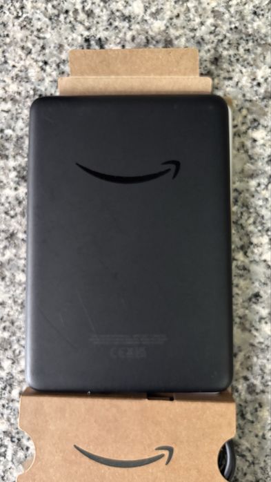 Amazon Kindle 11480139126296422403