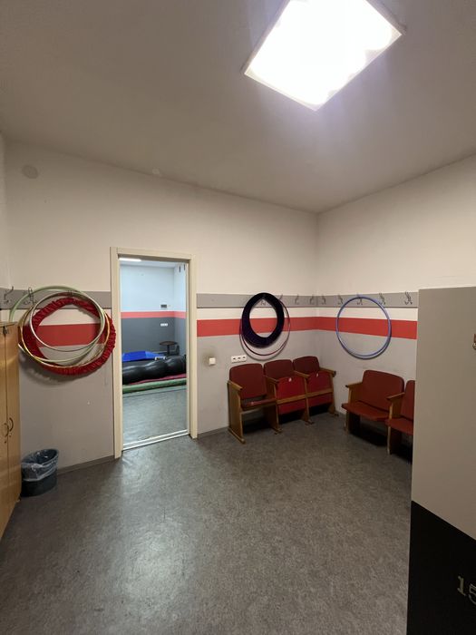 Оренда спортивного залу в центрі, вул. Дашковича