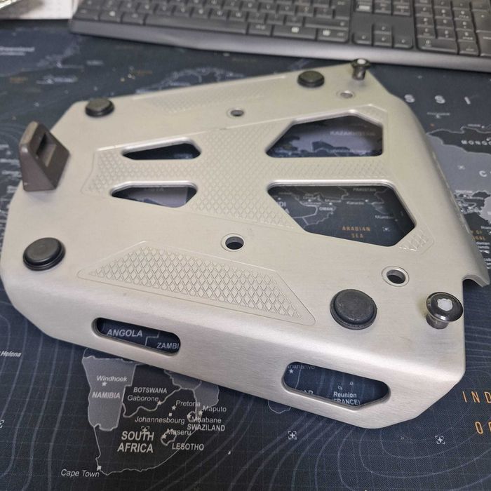 Suporte Honda para topcase - Referência 08L80-MKS-E00