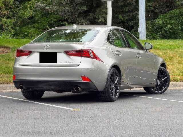 2016 Lexus IS 300