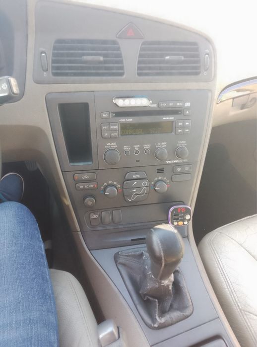 Volvo v.70 2.0T 180 cvs