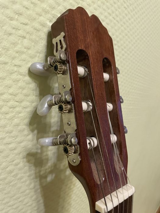Sprzedam gitara klasyczna Alvaro + futerał