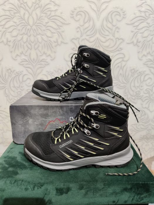 Buty trekkingowe górskie Lowa  38 vibram trek evo gtx mid ws