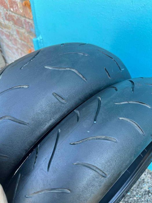 Покрышки Bridgestone Battlax BT016 Pro 180 и 120 R17 73W