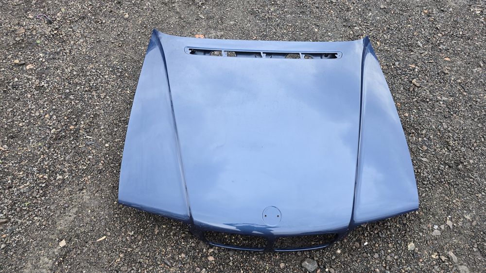 Капот БМВ Е38 Метал Оригінал