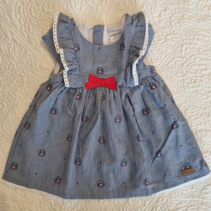 Vestido criança Mayoral.