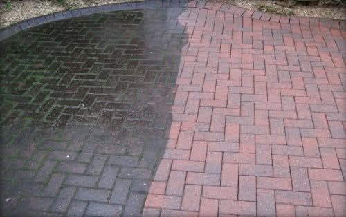 Миття бруківки / Чистка бруківки