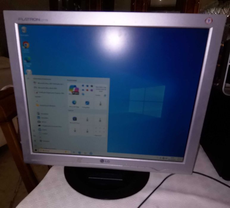 Monitor de PC de 42cm