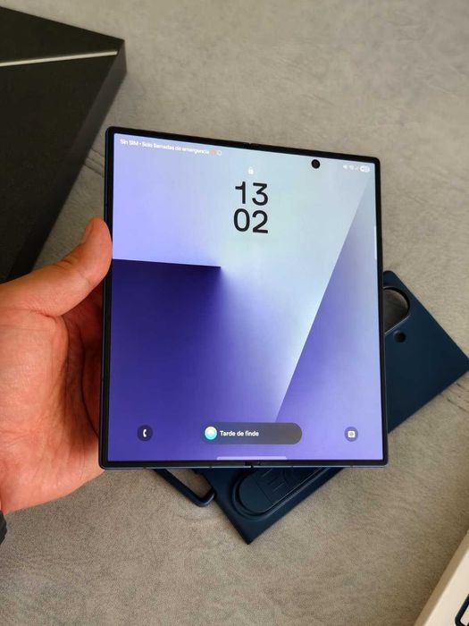 Samsung Galaxy Z Fold7 Azul
