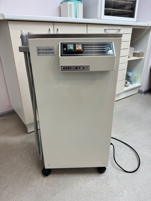 Мобільний стоматологічний відсмоктувач Aspi-Jet 6
