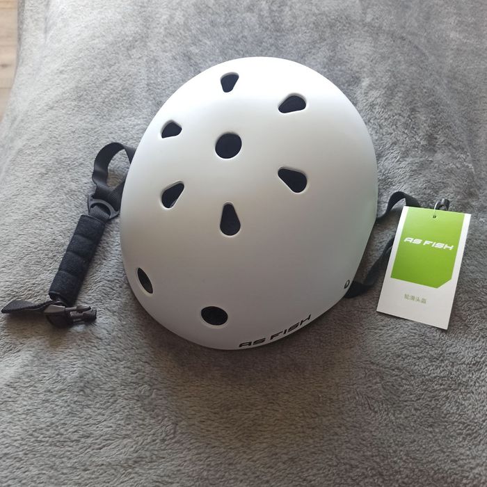 Шолом для роликів, самокату, скейту, катання в скейт парку