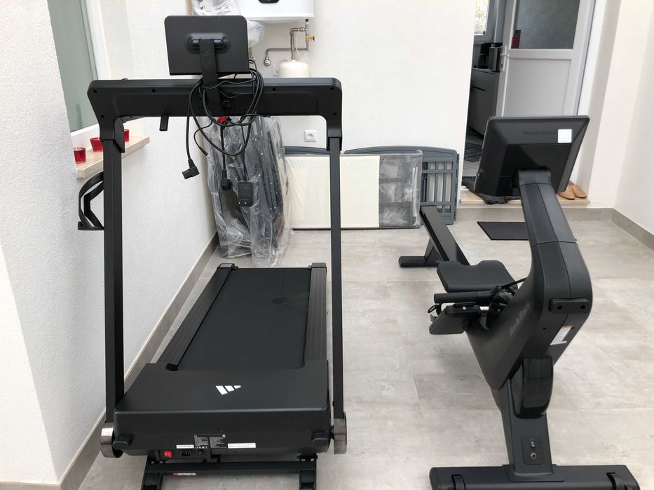 Passadeira de Correr AdidasT-24c+Bluetooth-NOVO . 700€