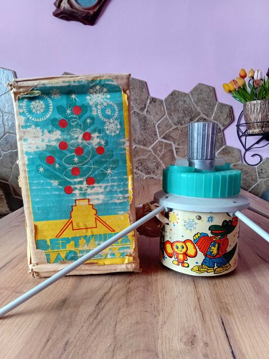 Підставка- вертушка під ялинку