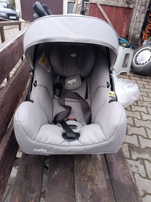 Fotelik dla dziecka lub zamienie na coś ciekawego