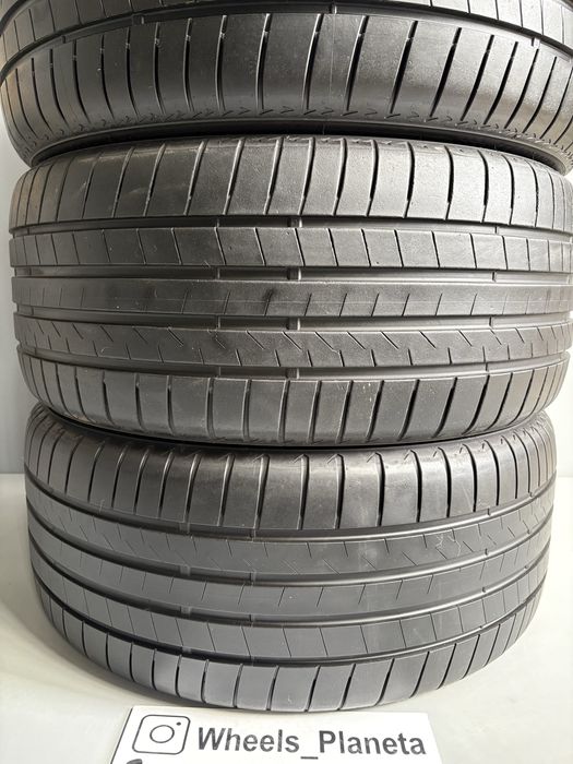 285/35 R22 Bridgestone