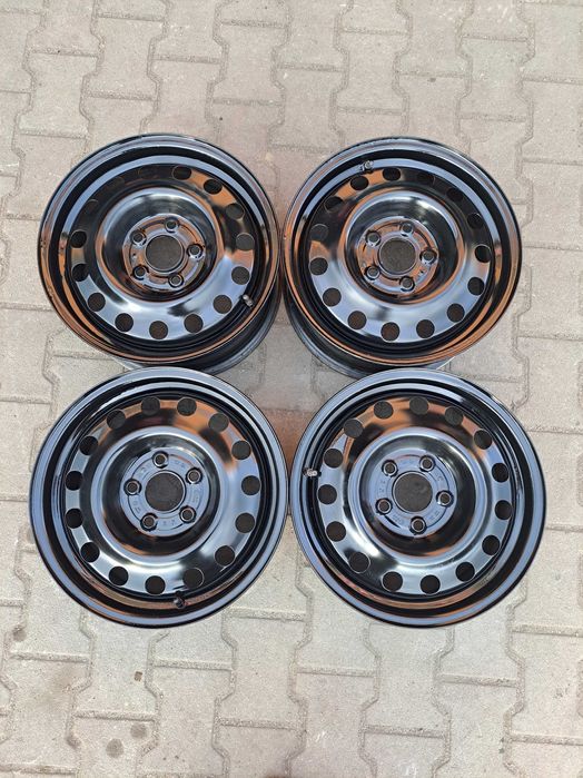 Felgi Stalowe 16 Cali 5x114.3 Hyundai i30 i40 ix35 Kona Tuscon  4 Szt