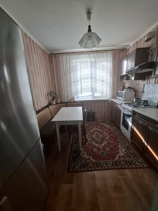 Продам 3х кімнатну квартиру на 5 Зарічному, Бродвей велика кухня 9 м