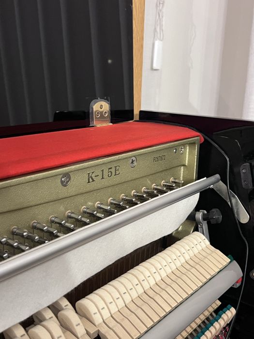 Piano kawai k-15 E