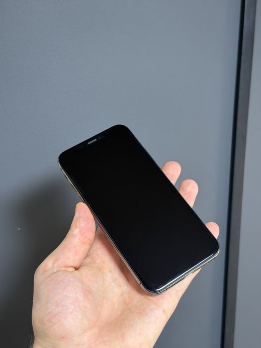 iPhone Xs 64Gb Space Gray