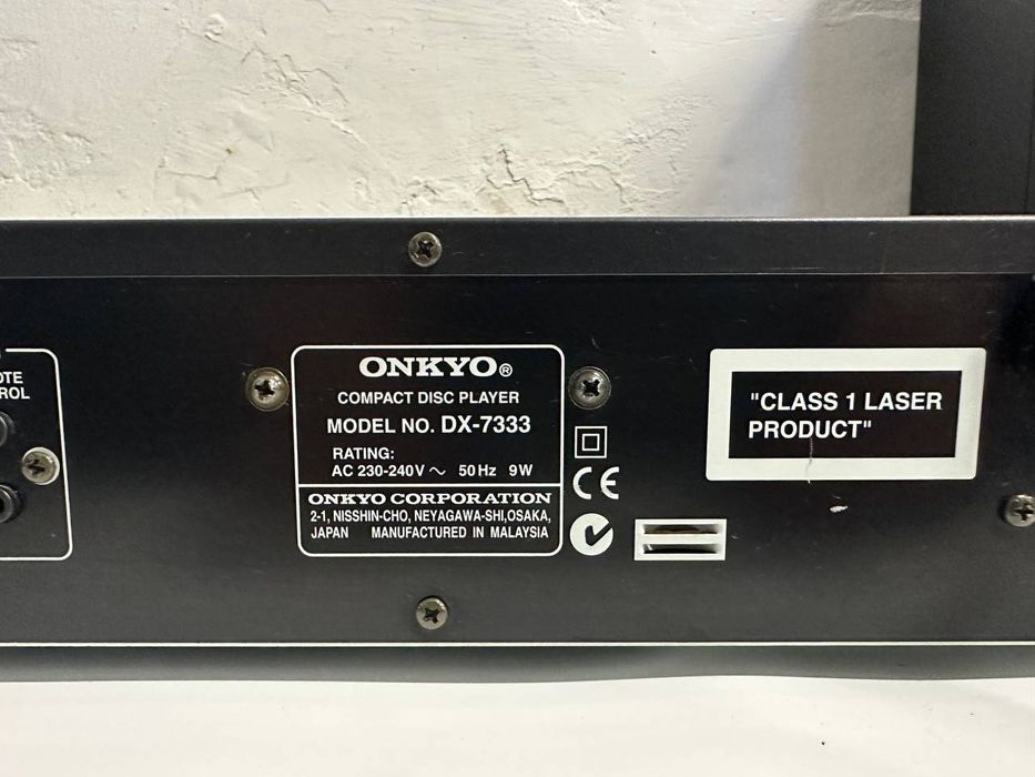 Odtwarzacz CD Onkyo DX-7333