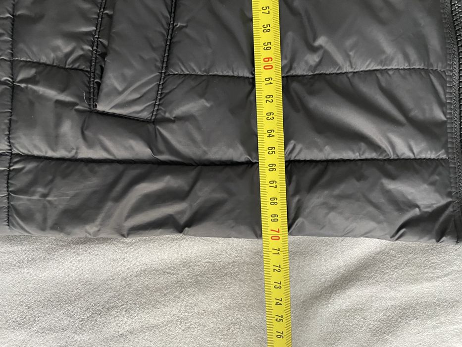 Куртка Hugo, розмір М, оригінал