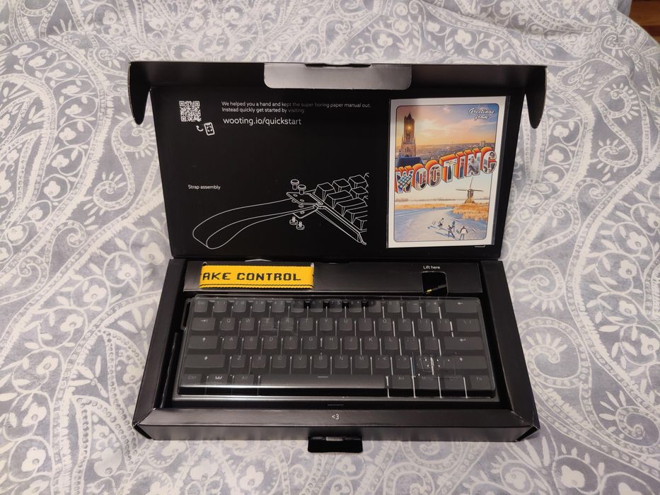 Wooting 60he + com 2 meses