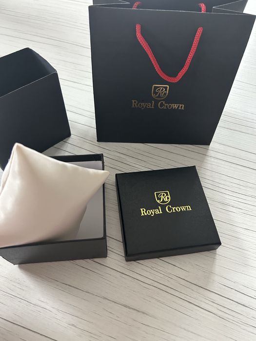 Pudełko 9x9x5.5 cm  na zegarek lub bransoletkę + torebka