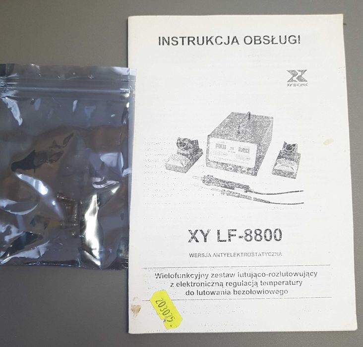 Stacja lutowniczo-rozlutownicza Xytronic LF8800, 100 Watt