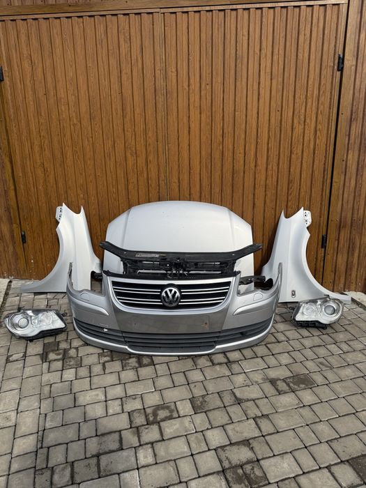 Touran Тоуран 2004-2016 рік (морда)кузова Автозапчастини-Автодеталі