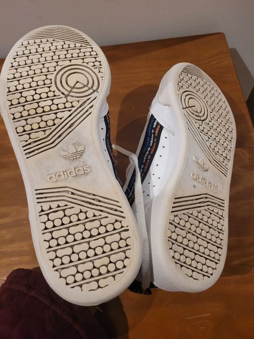 Sapatilhas adidas 36
