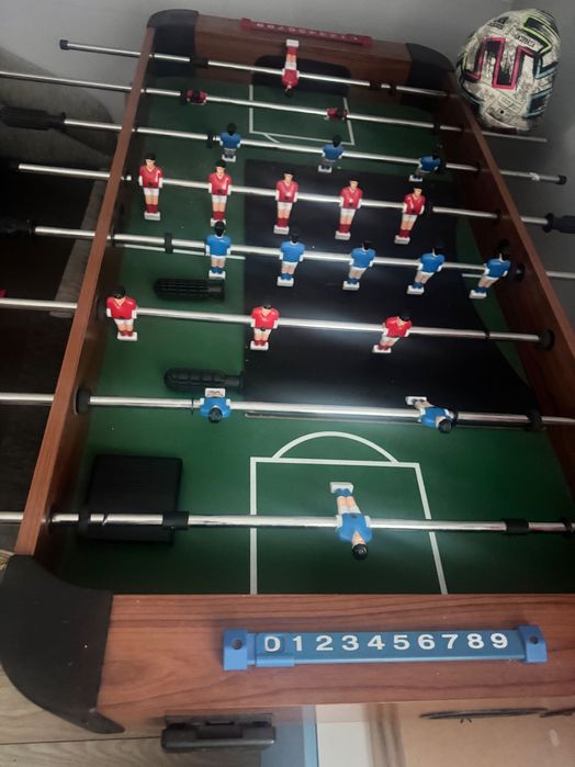 Stół do piłkarzyków