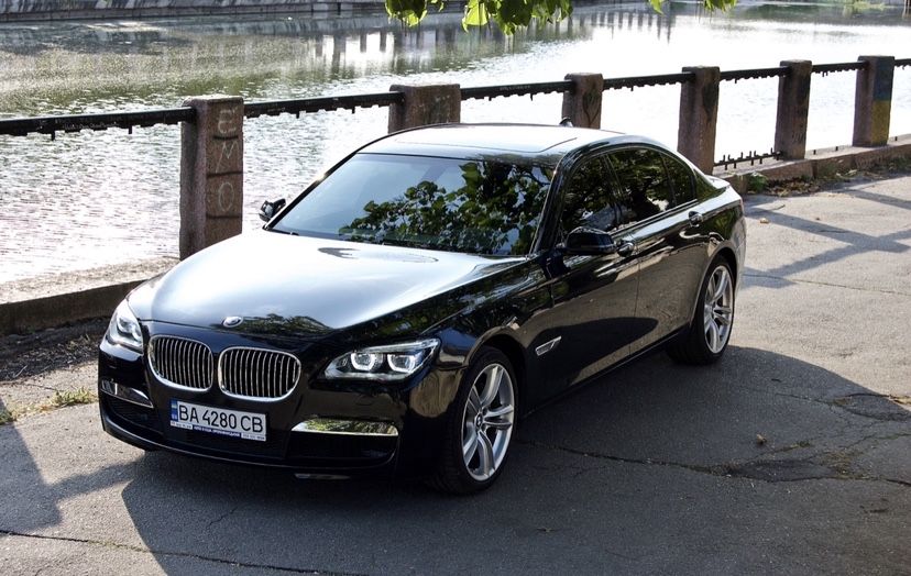 BMW 740 long M Sport Package 2015