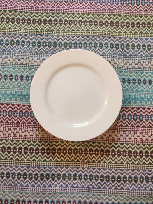 Conjunto pratos e tigelas