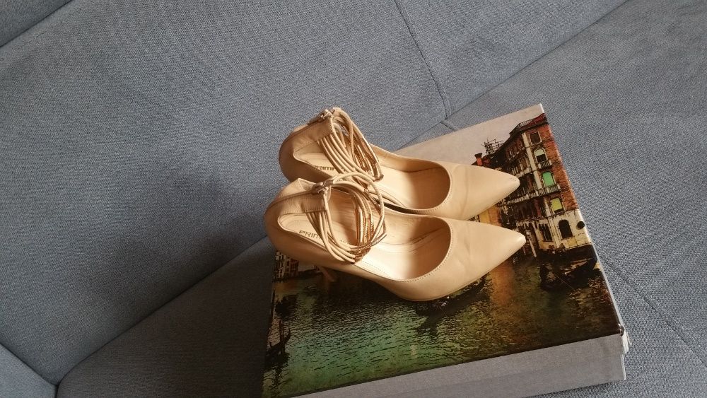 Buty szpilki nr 37