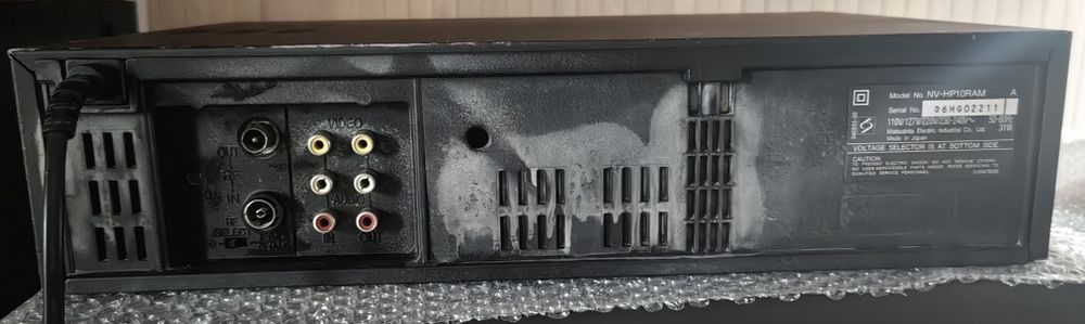 Видеомагнитофон Panasonic NV-HP10 Mu Hi-Fi Stereo (Брат NV-F55)