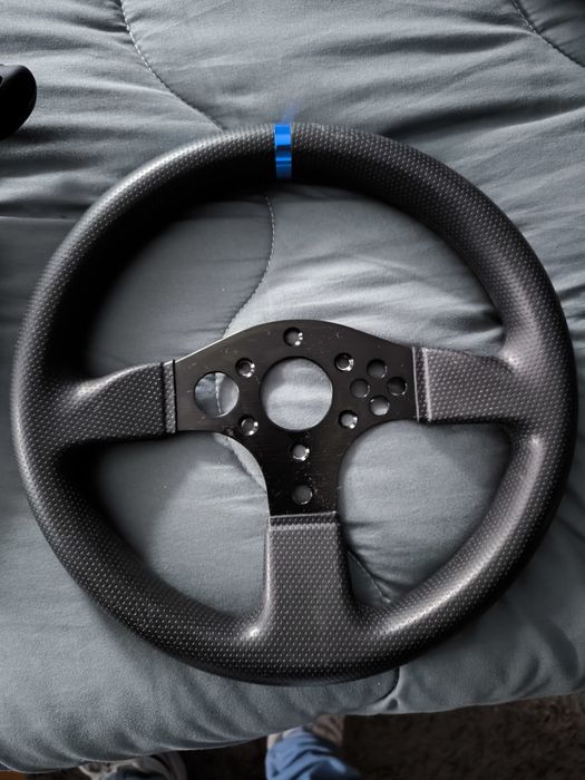 Base T300 + Volante + Volante Fórmula