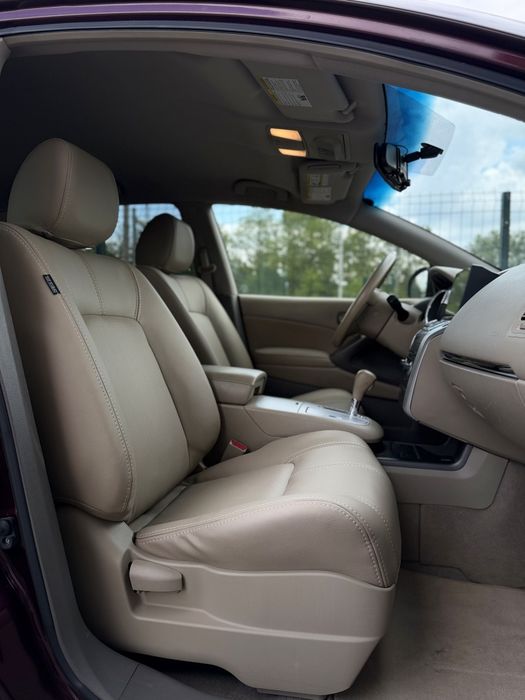 Nissan Murano кроссовер внедорожник полный привод газ/бензин