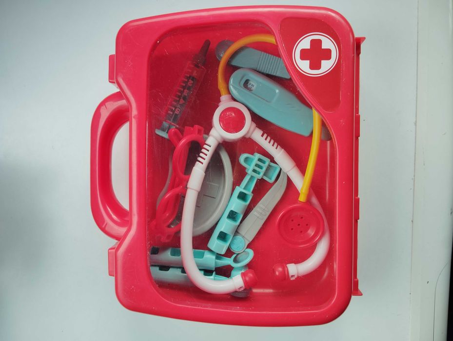 Mala médico  infantil