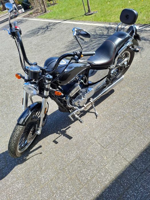 JUNAK M16 Kat. B 125