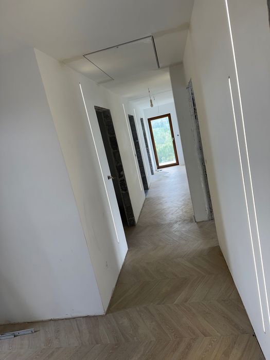 Glazurnik , wykończenia wnętrz