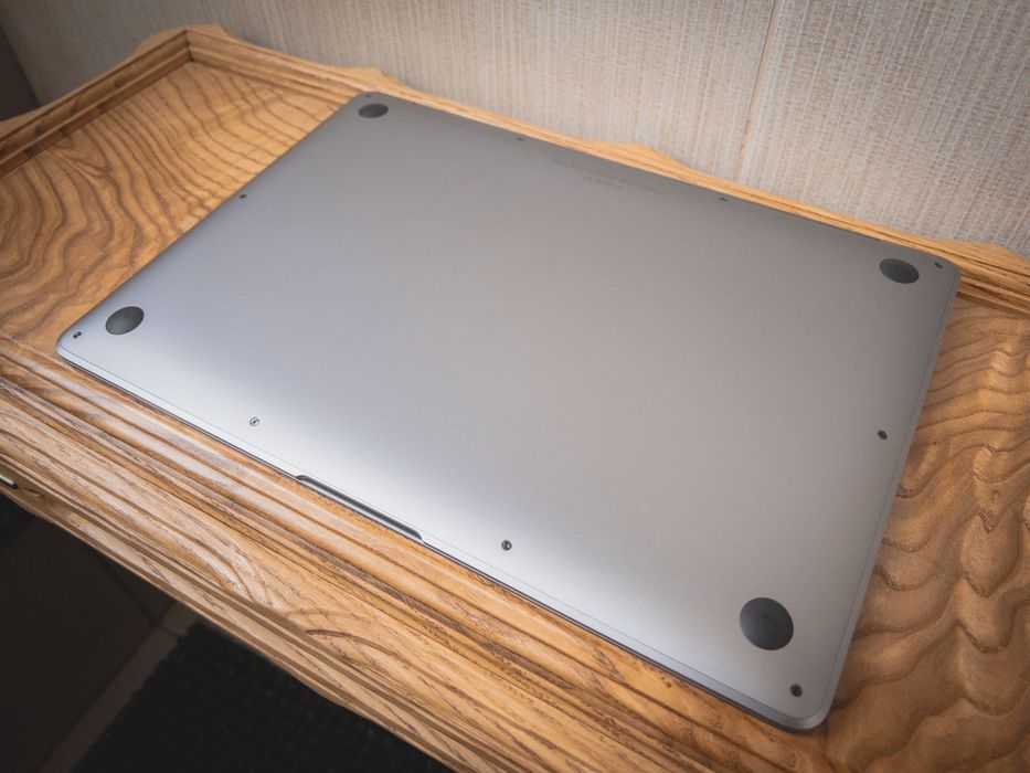 Apple MacBook Air M1 16gb 2tb SSD