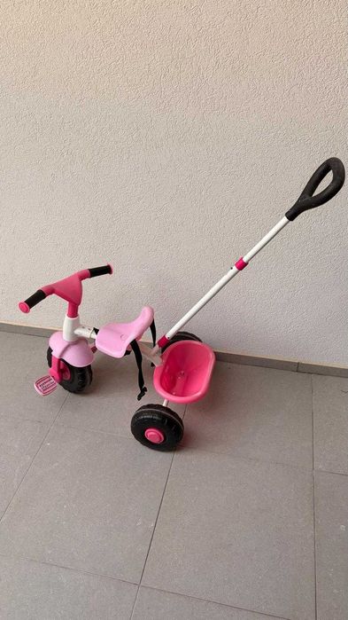 Triciclo de criança