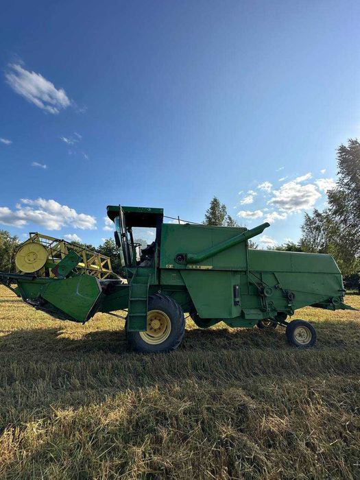 Комбайн John Deere 952
