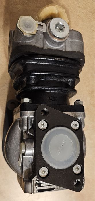 Sprężarka powietrza Knorr Bremse LK 3517 nowa