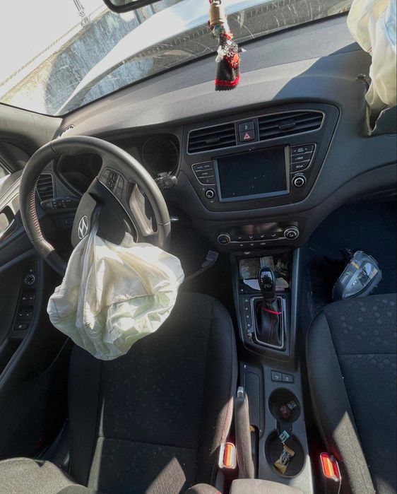 Hyundai I20 2020 para peças!