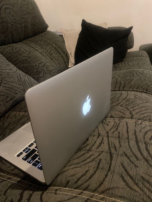 Mac book pro 13 em boas condições.