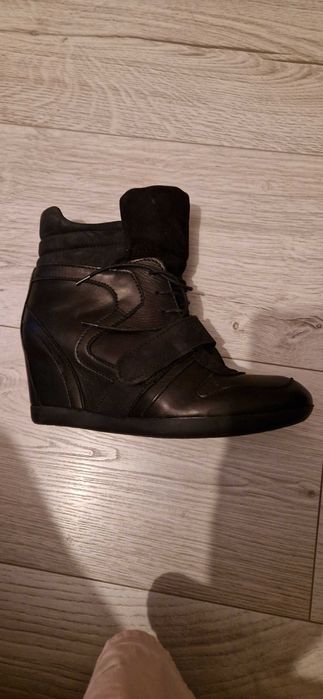 Buty damskie 36 Wojas