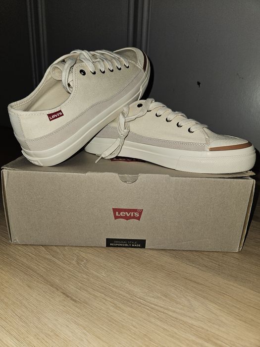 New Levis Loafers
