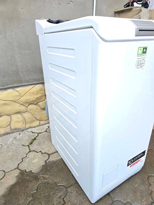 Вертикальна Пральна машина AEG Lavamat L7TE74275  на 7кг